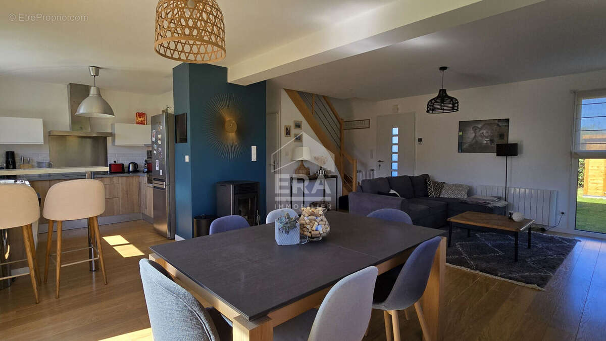 Maison à VARENGEVILLE-SUR-MER