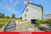 Maison à PLOUGOULM