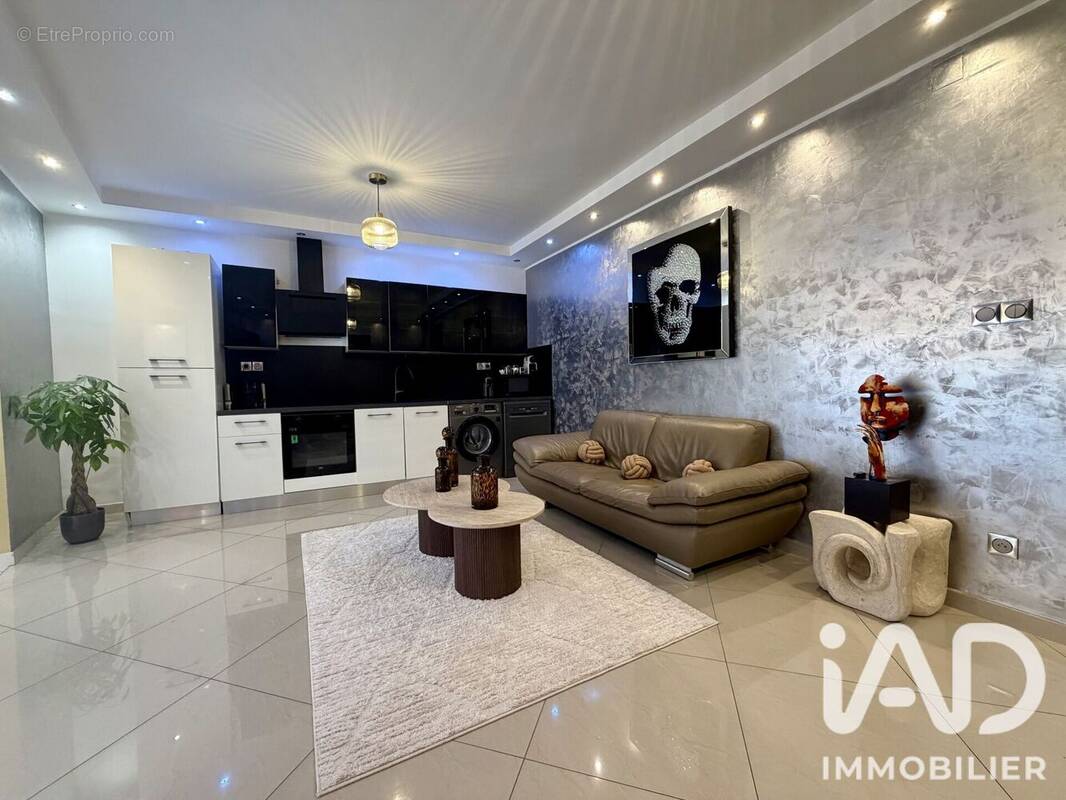 Photo 1 - Appartement à LE CANNET