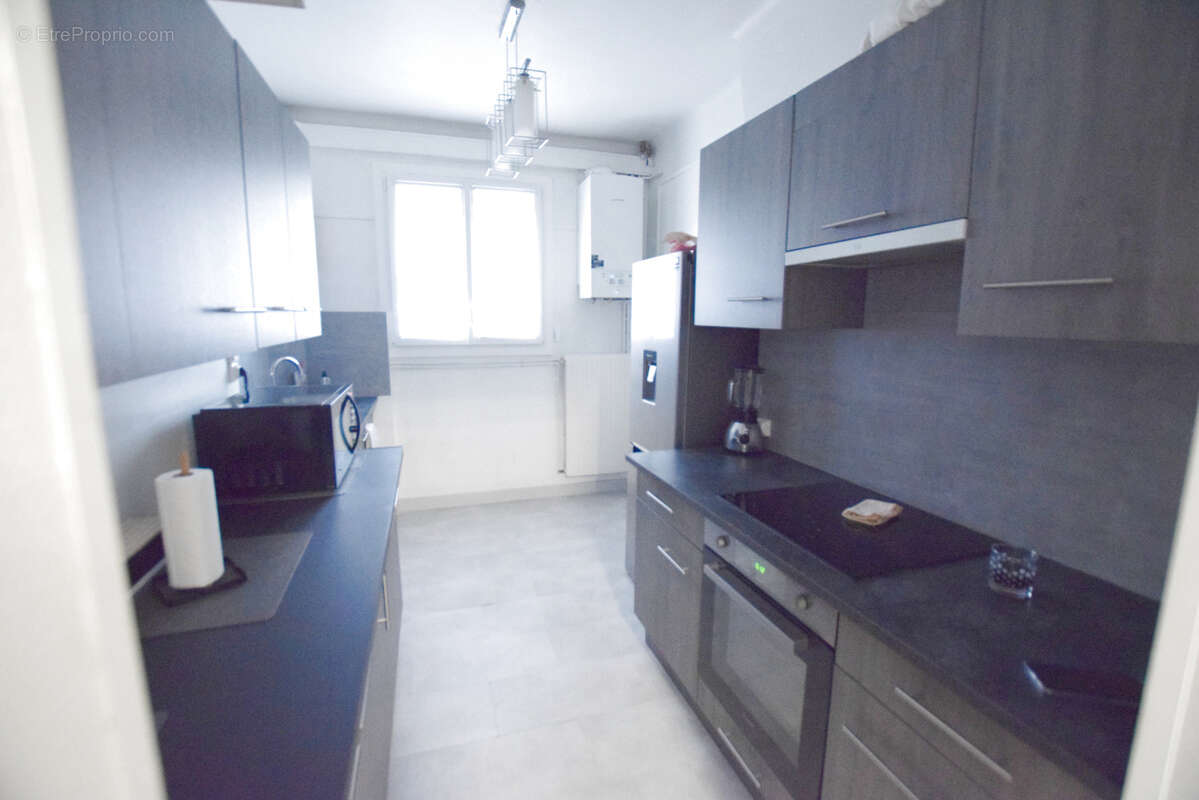 Appartement à GRAND-CHARMONT