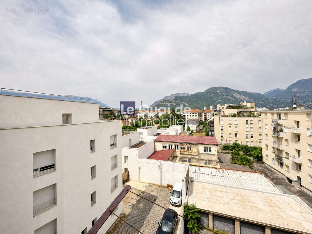 Appartement 55 m² à Grenoble  - photo 3