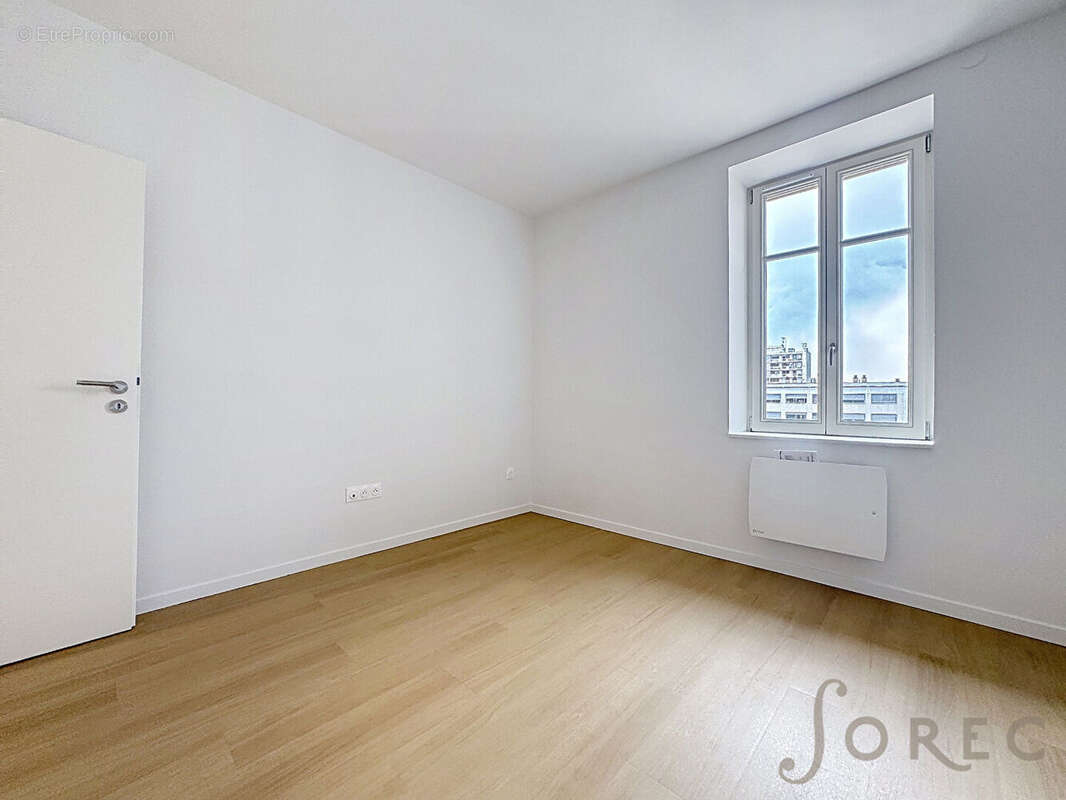 MONTIGNY-LÈS-METZ - T3 d'exception de 57.63 m² avec grande terrasse - État neuf - photo 8