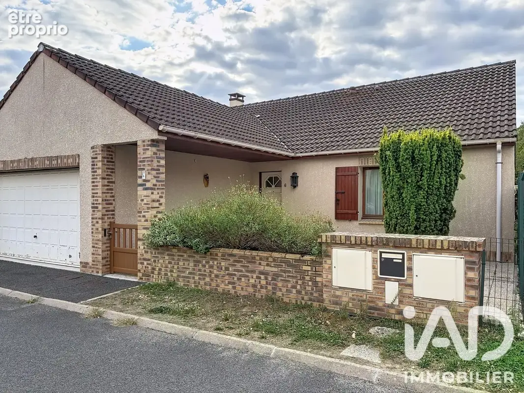 Photo 1 - Maison à CESSON