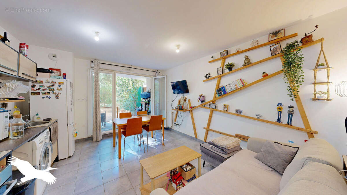 Appartement à MARSEILLE-9E