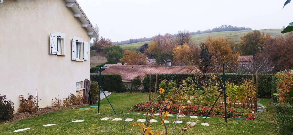 Maison à HAUTERIVES