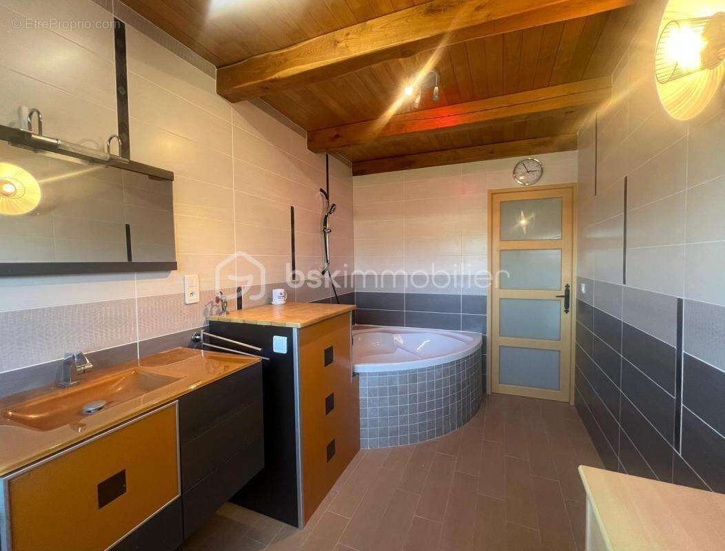 Maison à BOUJAN-SUR-LIBRON