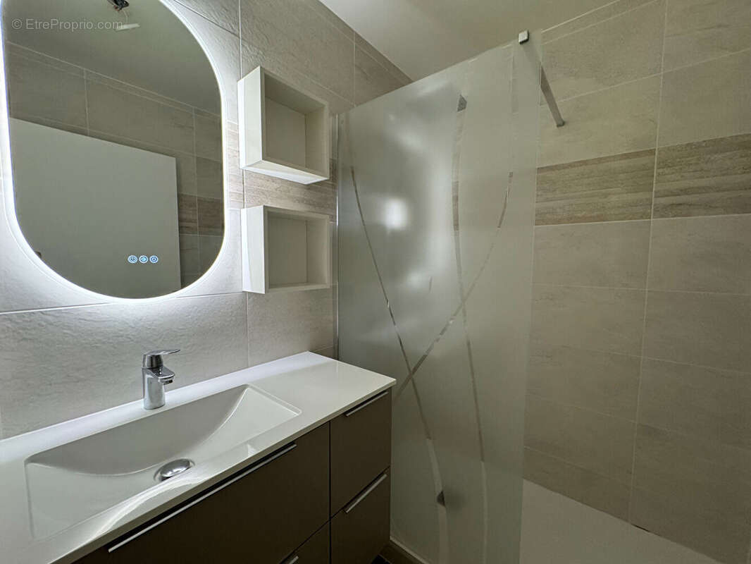 Exclusivité appartement 3 pièces idéalement situé à lons-le-saunier 65 m2 - photo 4
