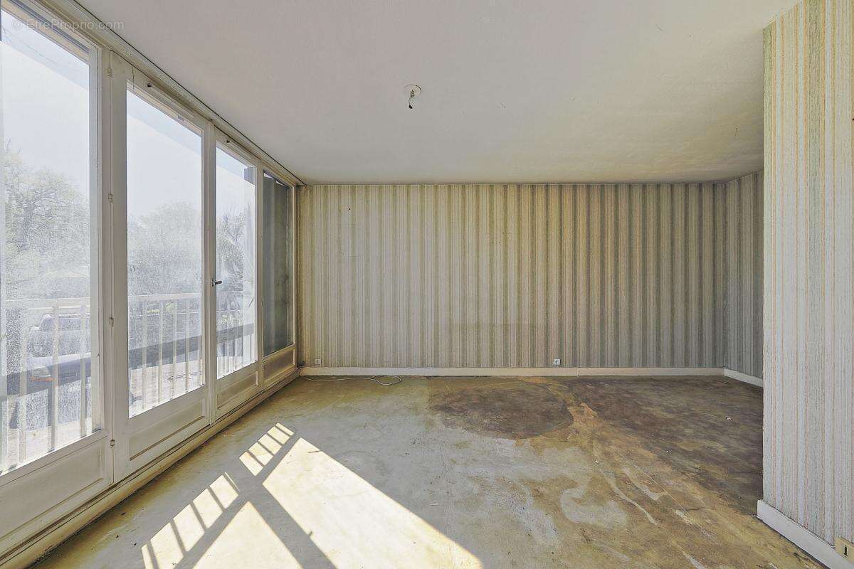 Appartement à LE PLESSIS-TREVISE