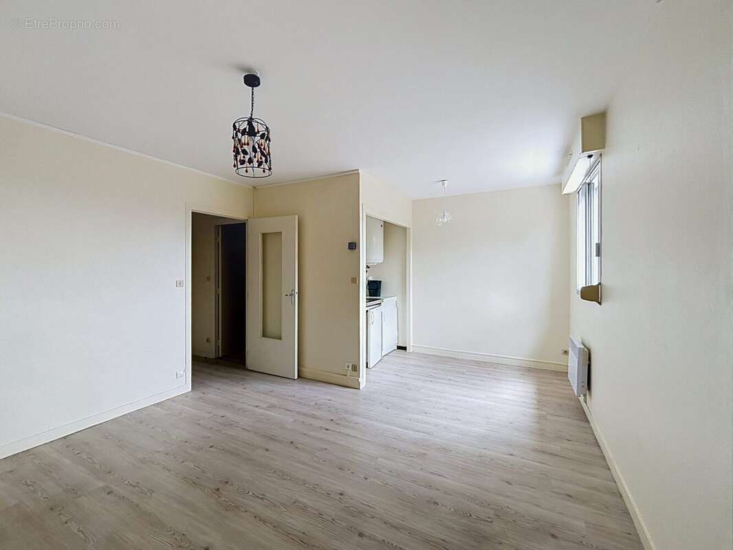 Appartement 25 m² à La Chaussee-Saint-Victor  - photo 4