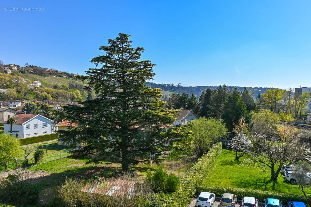 Appartement à CHASSE-SUR-RHONE