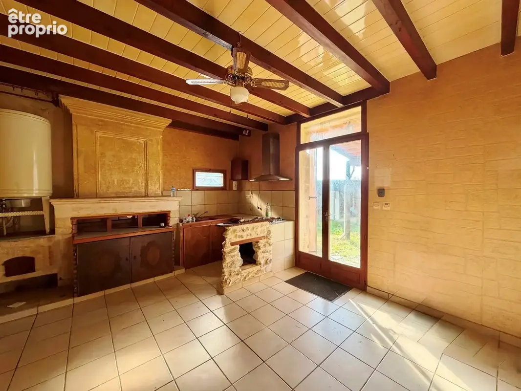 Saint-christoly-de-blaye - maison avec grand terrain - photo 9