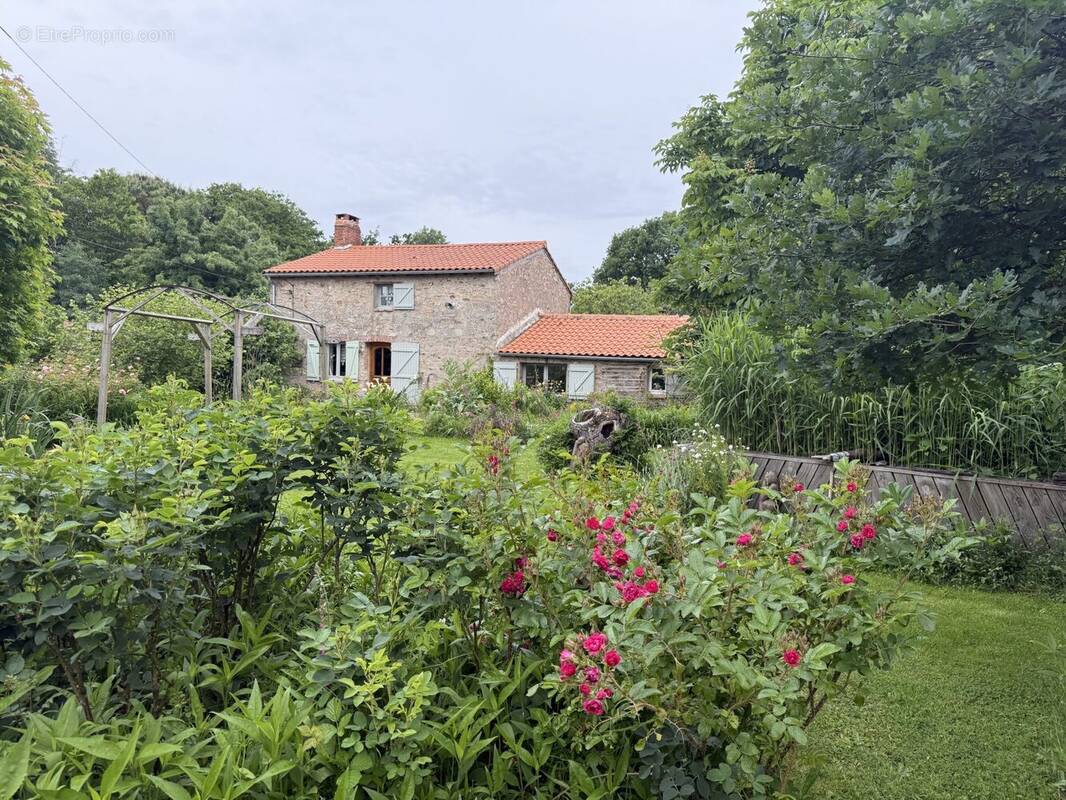 Maison à SAINT-VIAUD