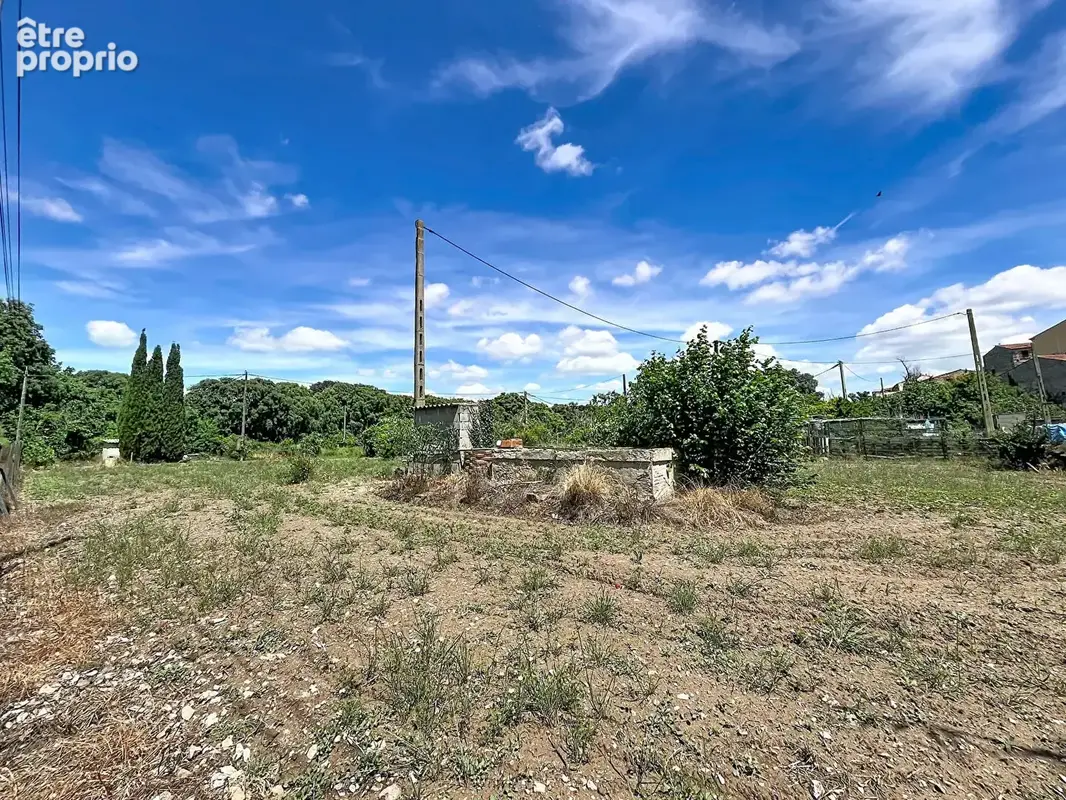 TROUILLAS ? Maison de village avec grand garage et terrain de loisirs ! - photo 3