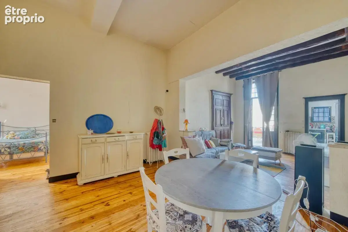 Appartement de 3 pièces de 94 m² à Saintes - photo 6