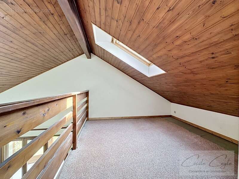 Maison à LA TRONCHE