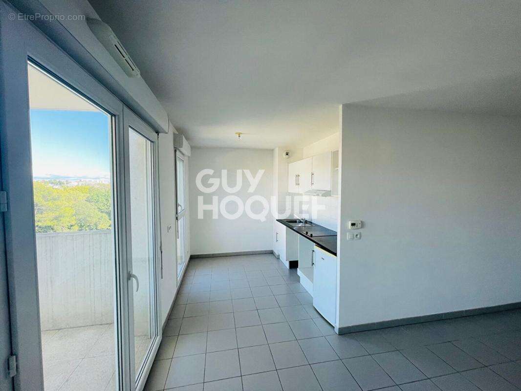 Appartement à JUVIGNAC