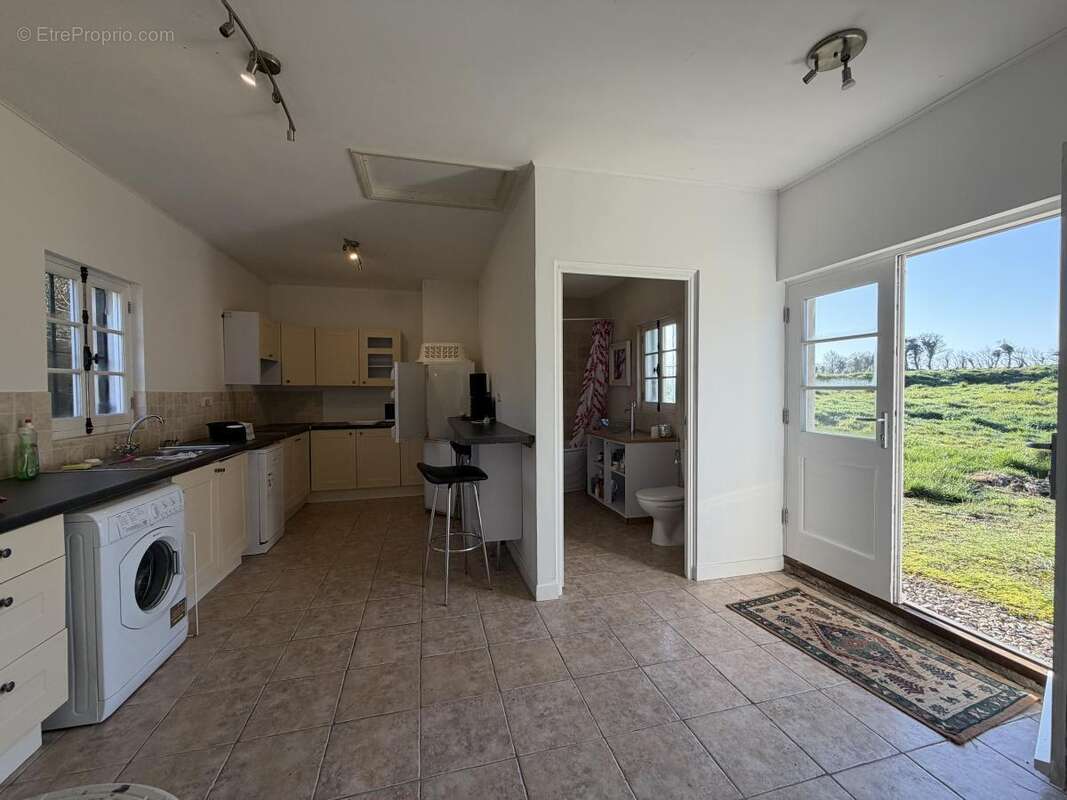 Maison à PLOUGONVEN