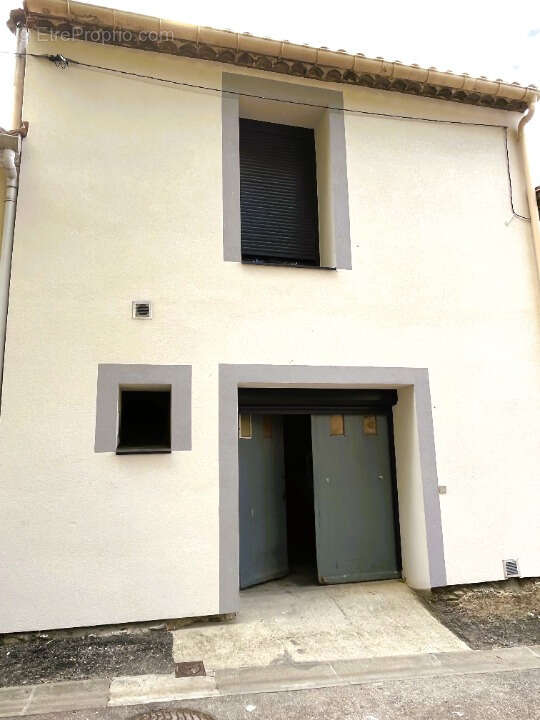 Maison à BELVEZE-DU-RAZES