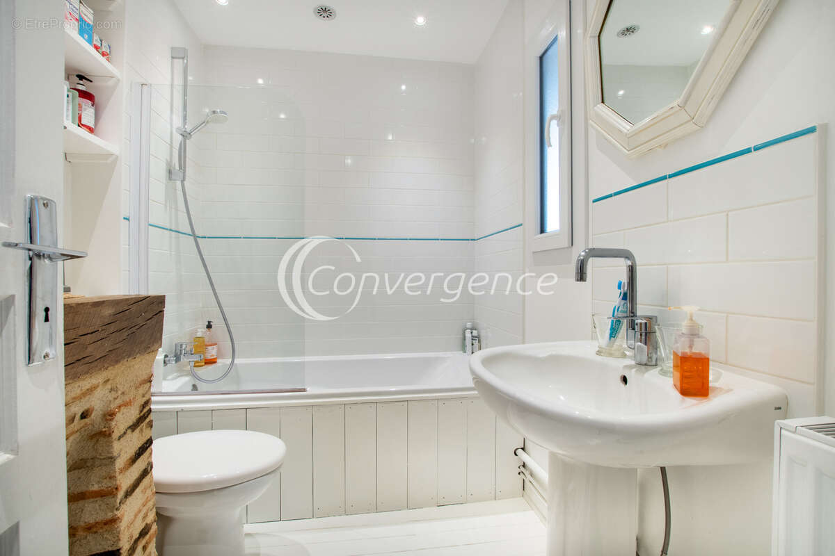 Maison à SAINT-GERMAIN-LES-BELLES