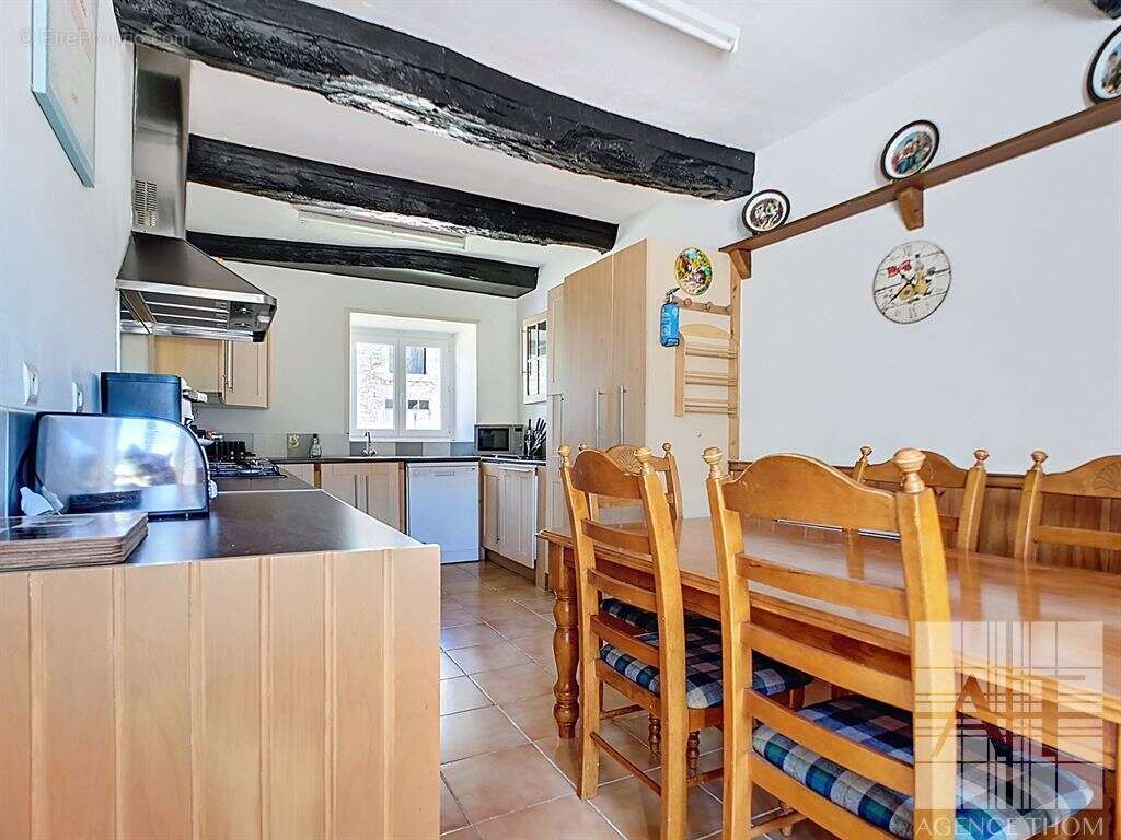 Maison à MEGRIT