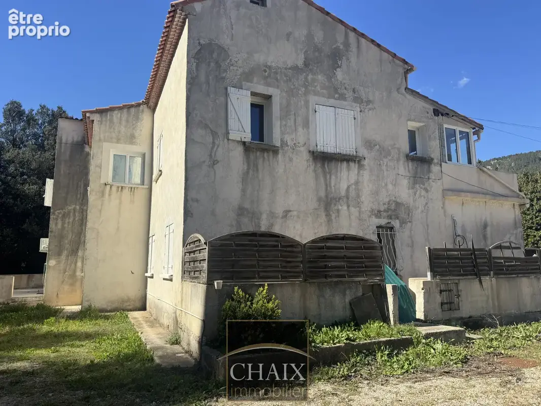 Gémenos   immeuble de rapport composé de 4 logements avec stationnement - photo 4