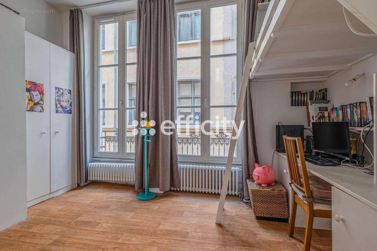 Appartement à LYON-1E