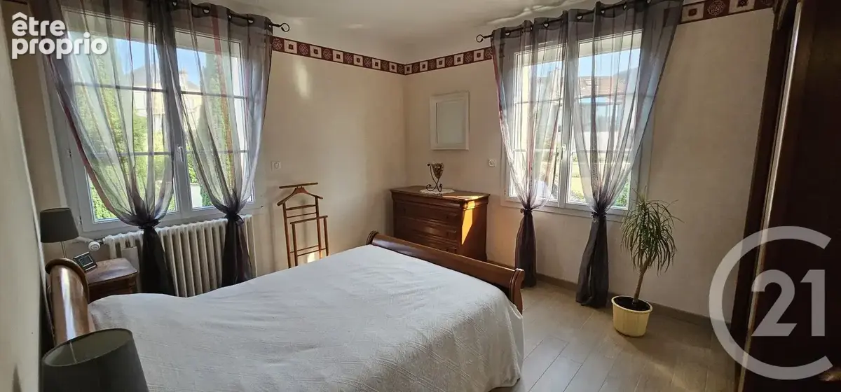 Maison 6 pièces 146 m² à vendre à Bonneval (28800) - photo 5