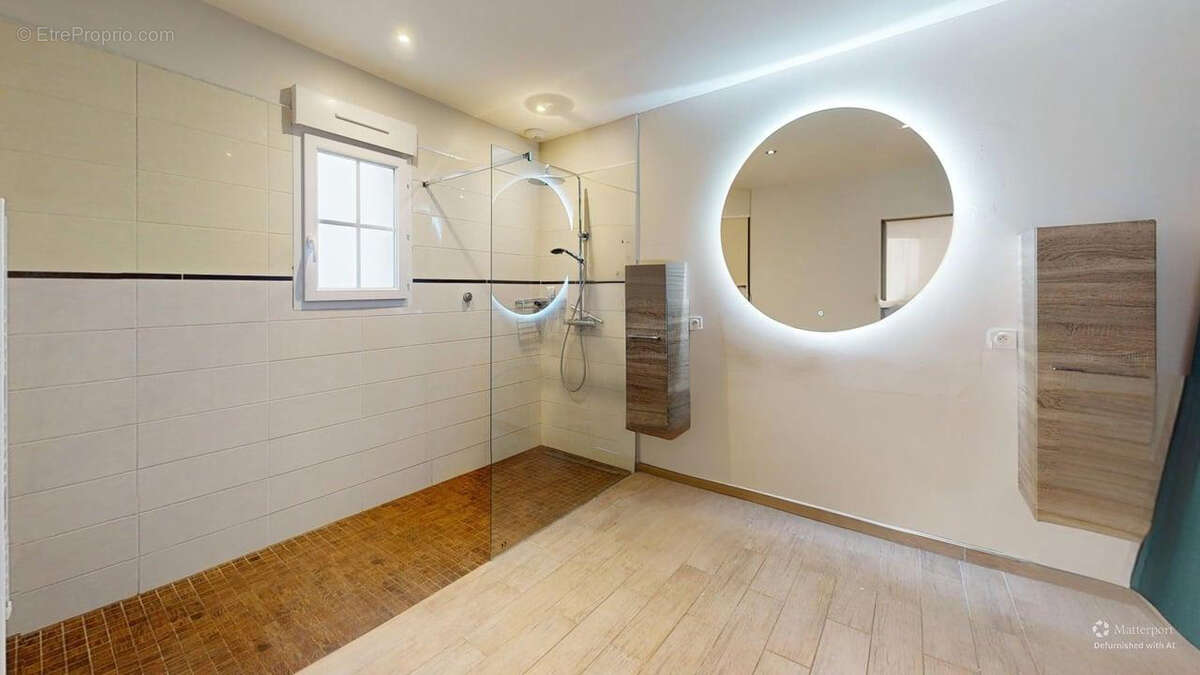 Maison à CANDE-SUR-BEUVRON