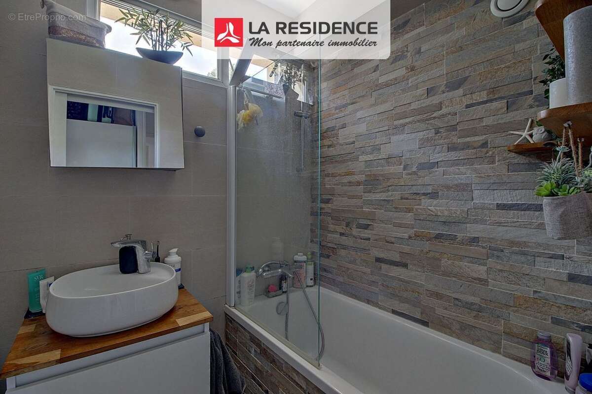 Appartement 73 m² à Chambourcy  - photo 6