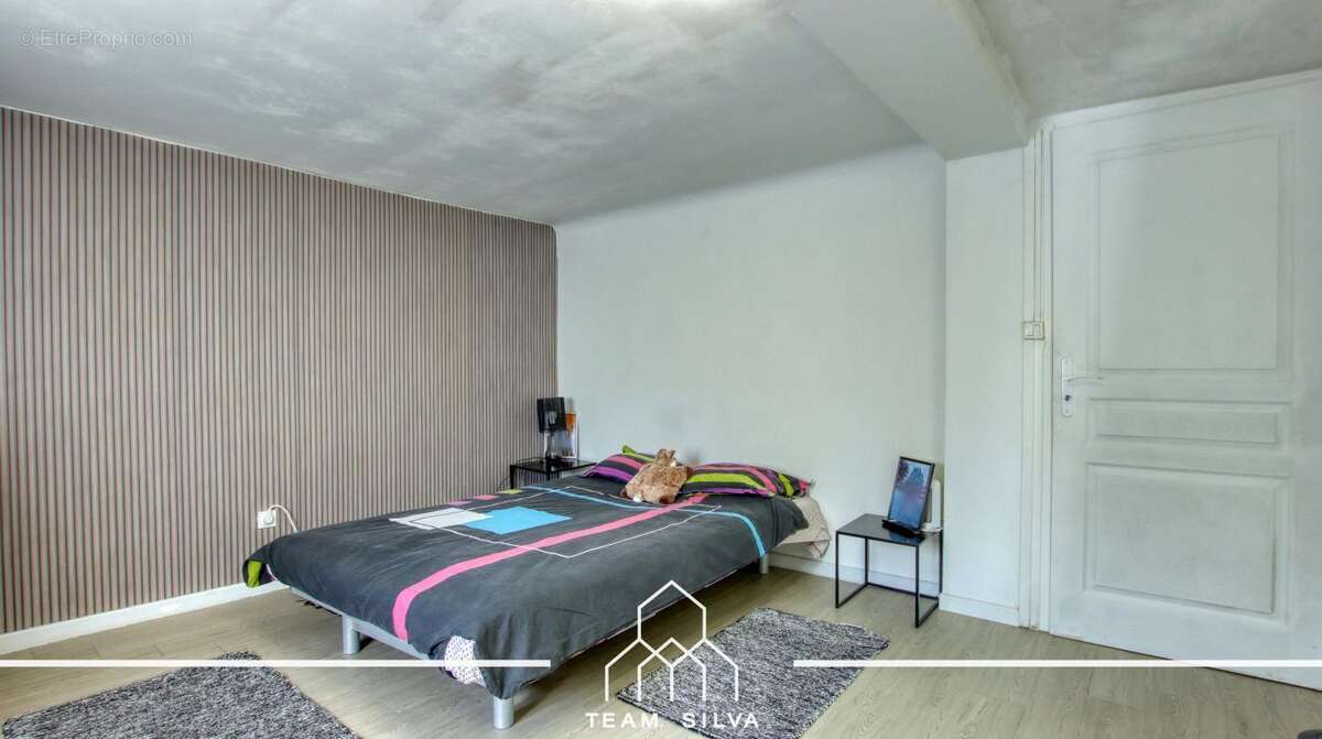 Maison à ROUSSILLON