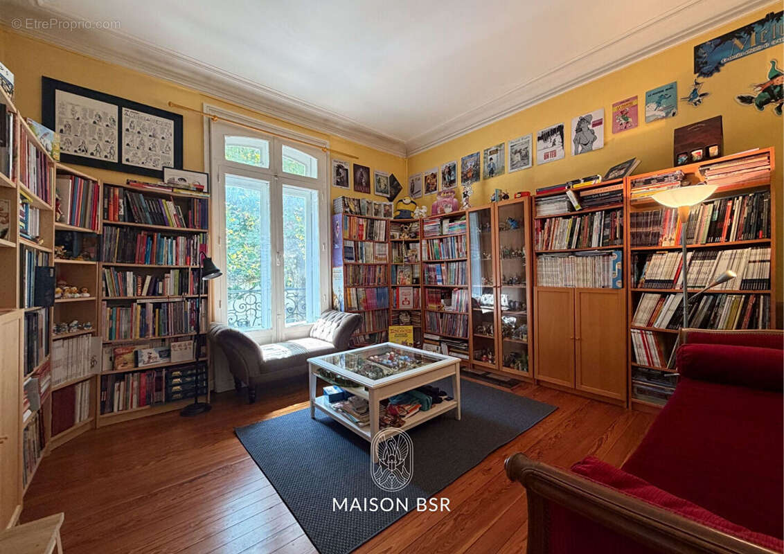 Rare hôtel particulier d'exception avec piscine intérieure et dépendance - photo 15