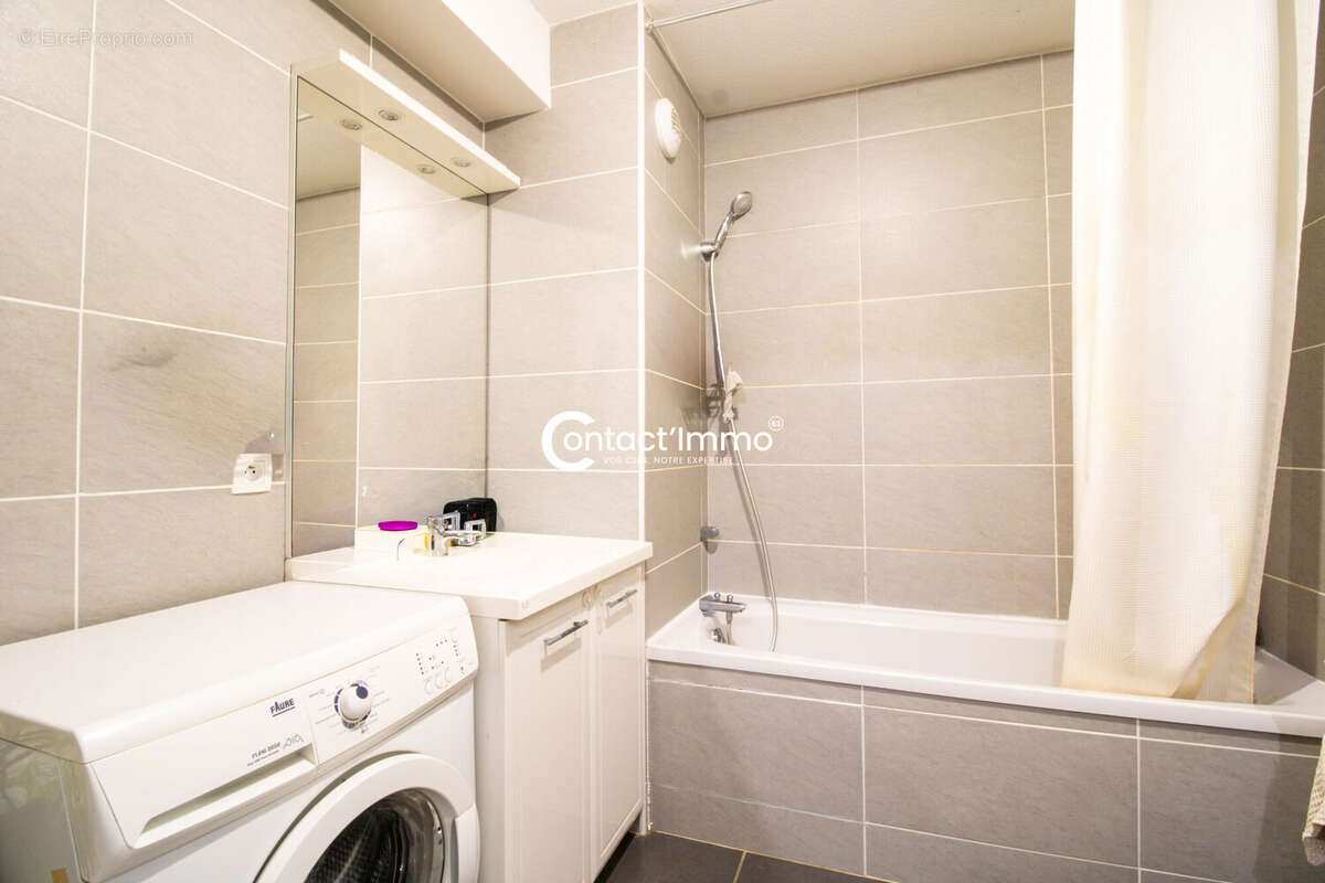 Appartement à CEYRAT
