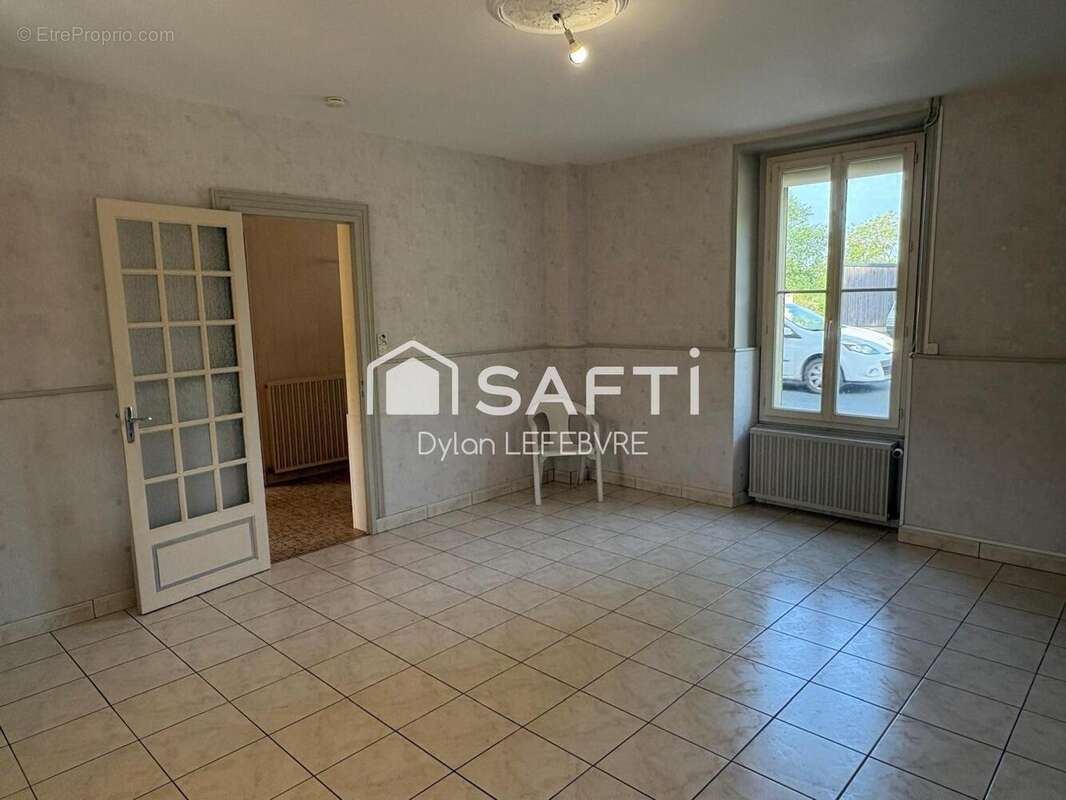 Photo 7 - Maison à NAINTRE