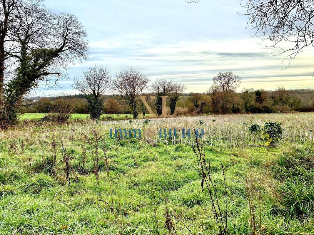 Maison à LA MEAUGON