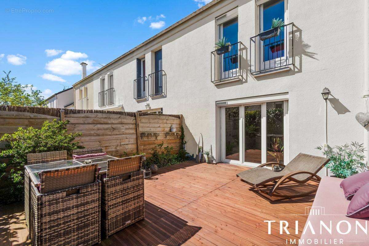 Maison à VILLEPREUX