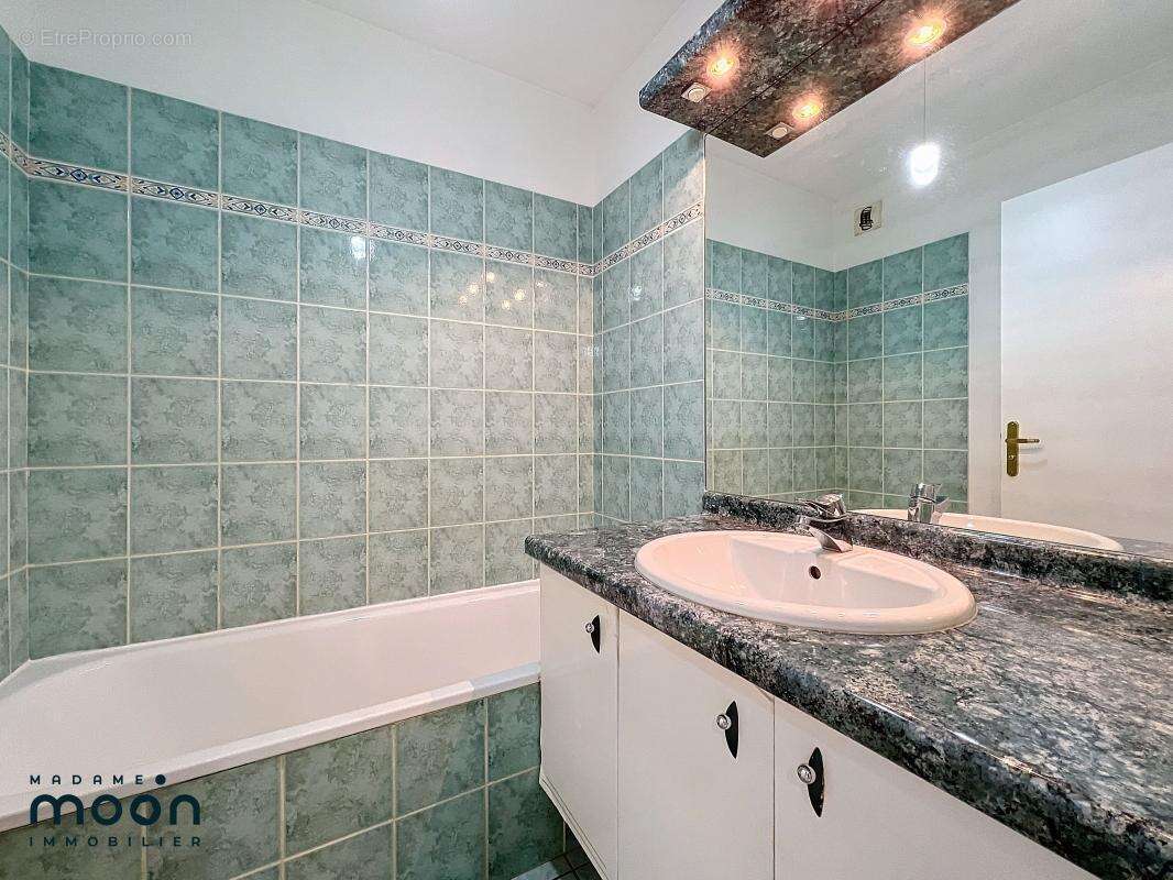 Appartement à LYON-8E