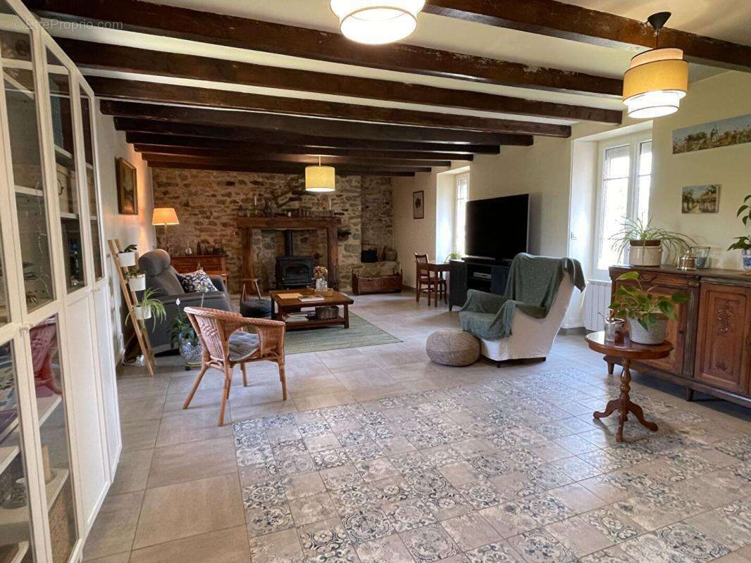 Exclusivité - Morbihan - Charmante propriété sur son terrain de 3034 m2 - photo 2