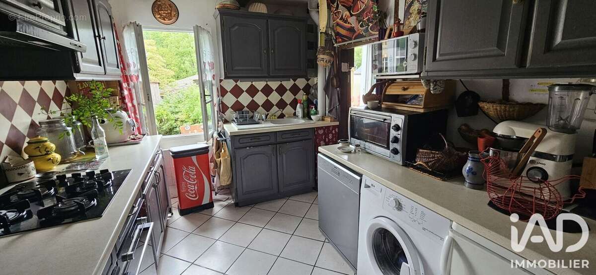 Maison 78 m² à Saint-Chamant  - photo 6