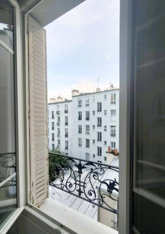 Appartement à PARIS-19E