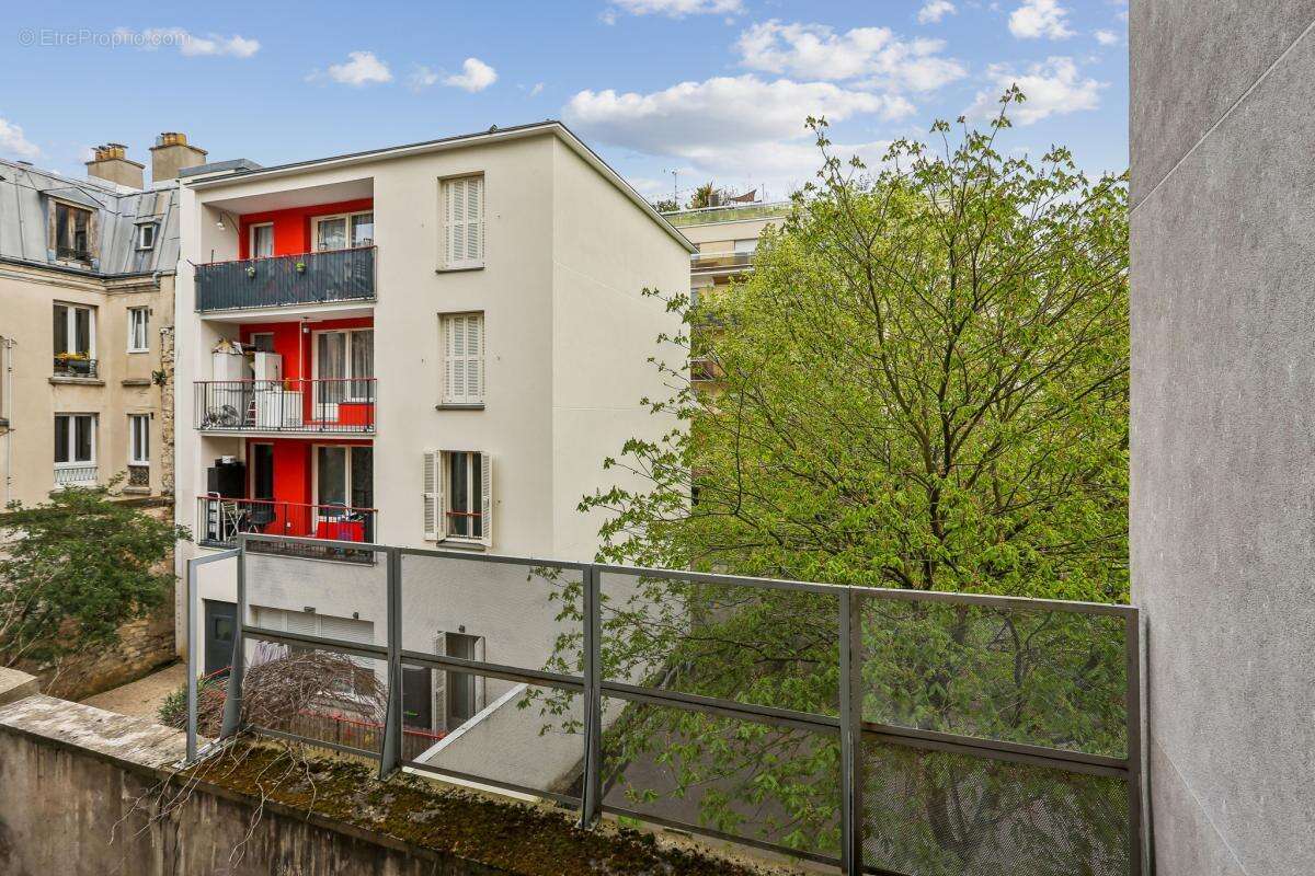 Appartement à PARIS-20E