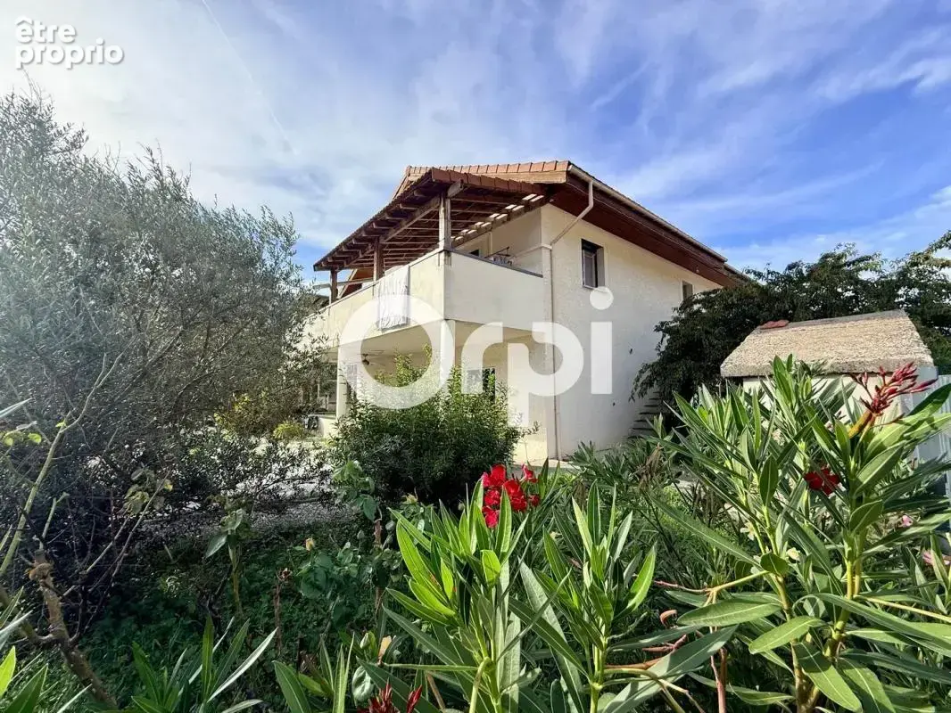 Tencin – duplex de 158 m² avec terrasse, jardin privatif, garage à velo/moto et parking - photo 26
