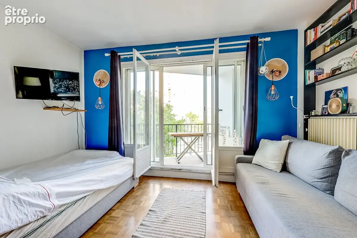 Appartement à PARIS-14E