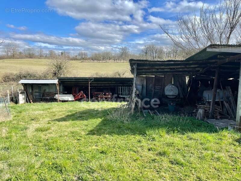 Maison à JUGEALS-NAZARETH
