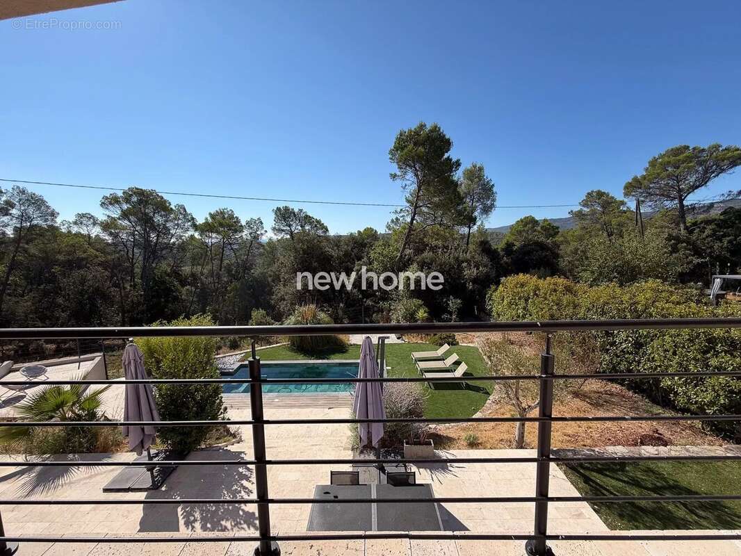 Villa moderne dans un quartier calme au Thoronet - photo 15