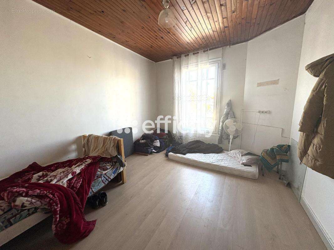 Appartement à MONTREUIL
