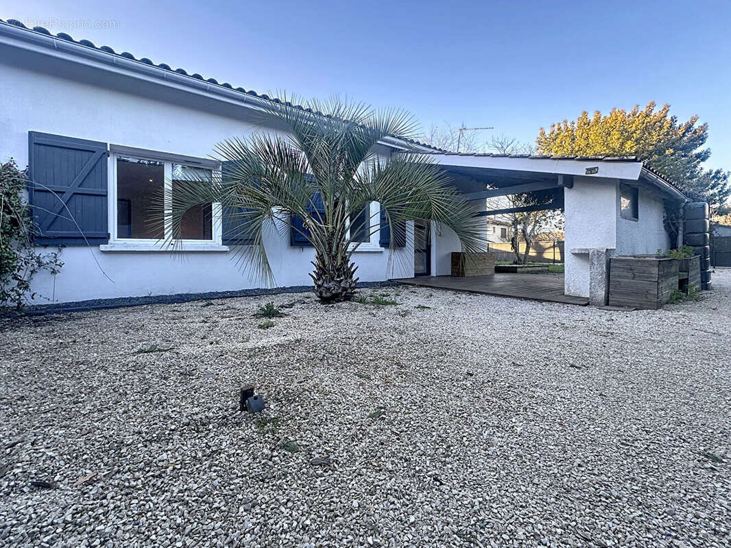 Maison à SAINT-MEDARD-EN-JALLES