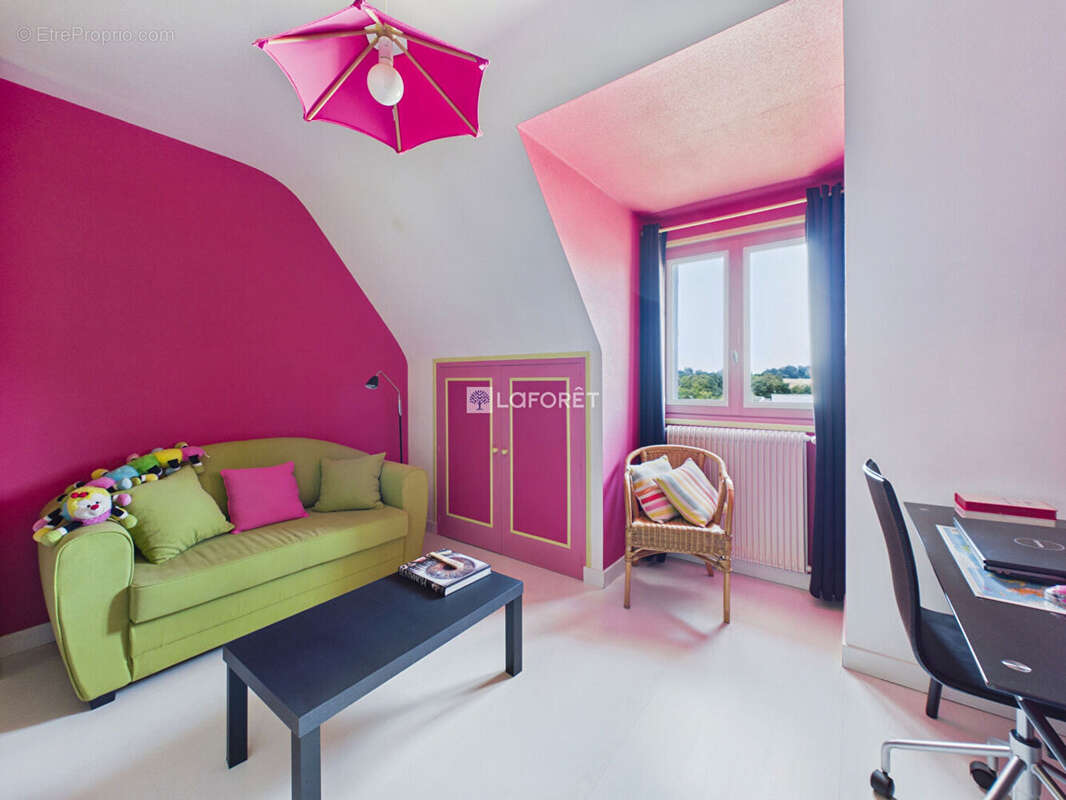 Exclusivité  :  Maison Saint Evarzec 7 pièce(s) - photo 14