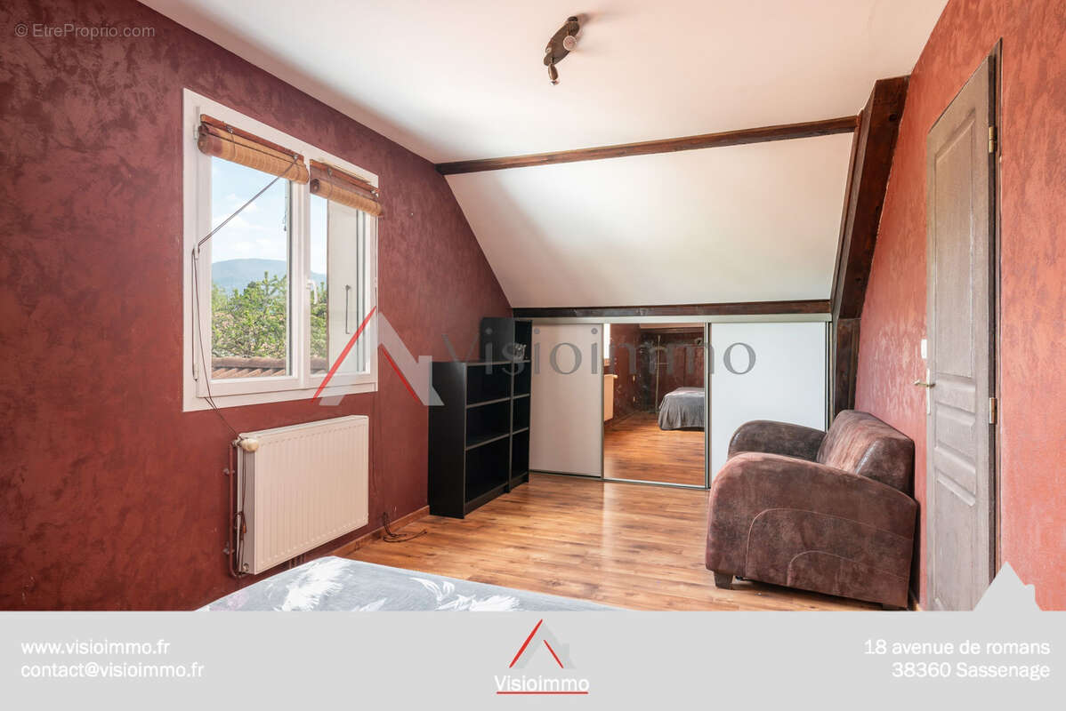 Maison à VARCES-ALLIERES-ET-RISSET