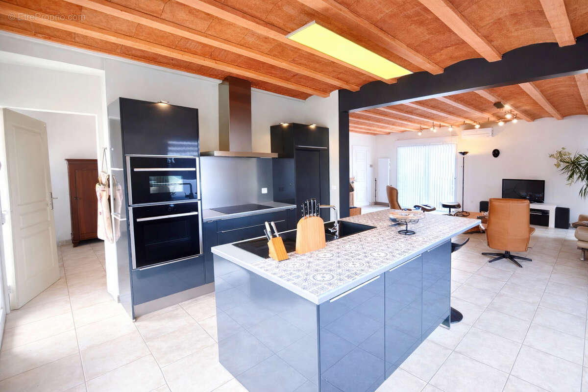 Maison à SAINT-CYPRIEN