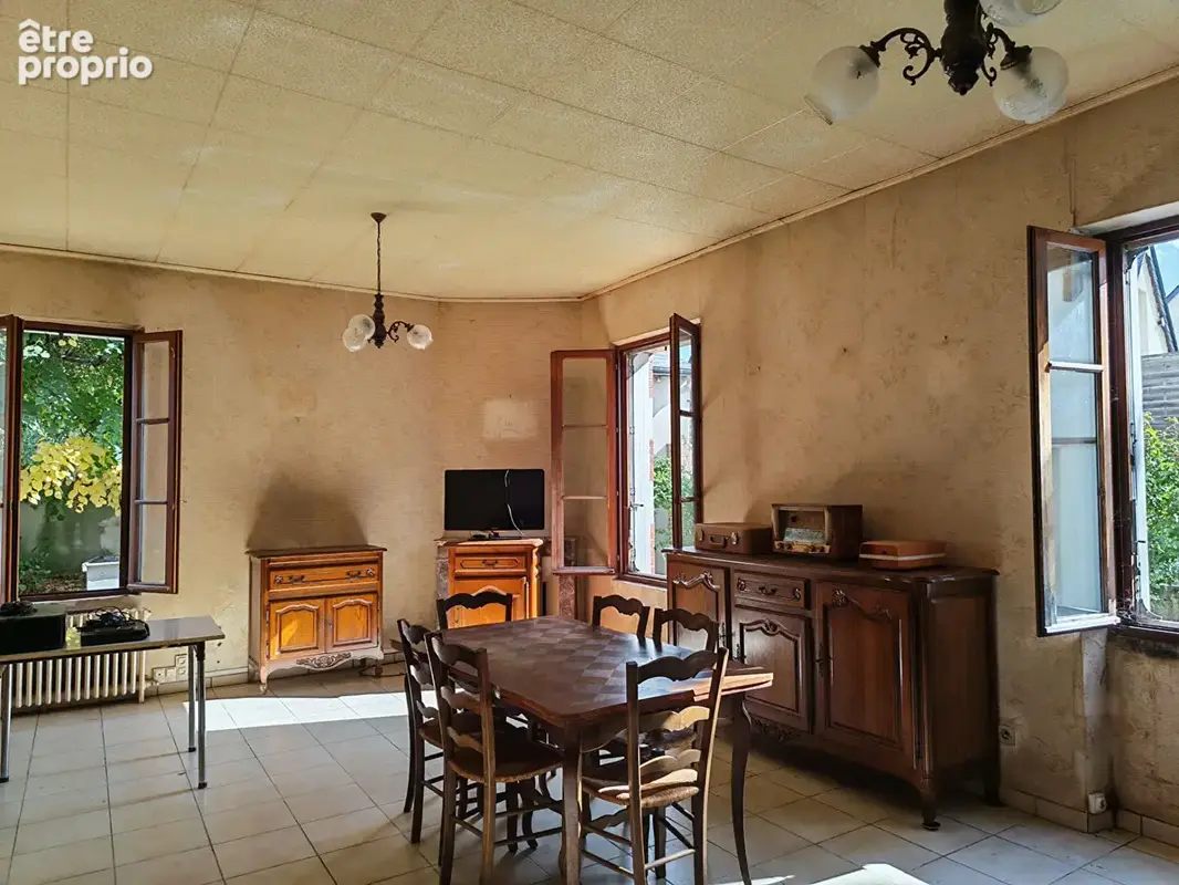 Maison à rénover 5 pièces à vendre à Reugny - 202 000 - photo 3